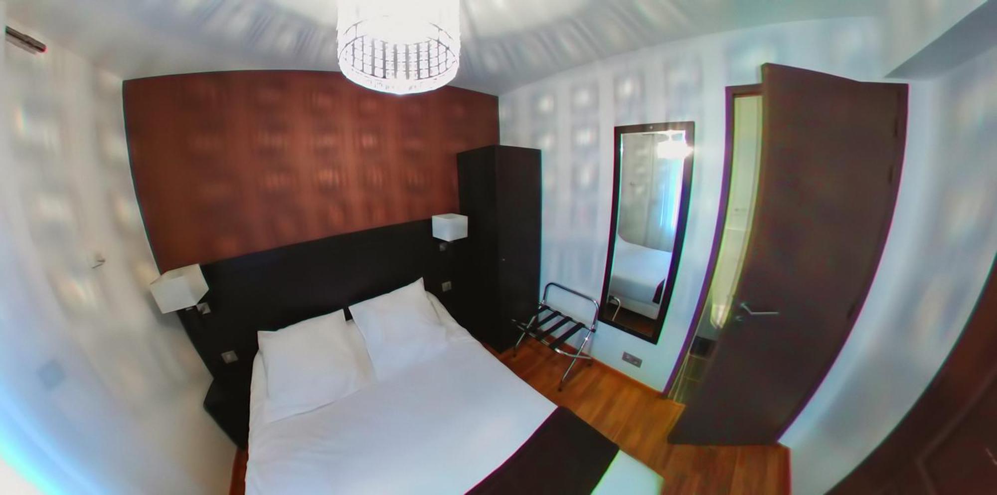 Hotel Au Bon Coin Cloyes-sur-le-Loir Exterior foto